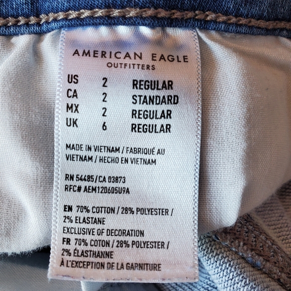 AEO Hi-Rise Jegging Stone Washed Jeans Size 2 Regular - Picture 9 of 11
